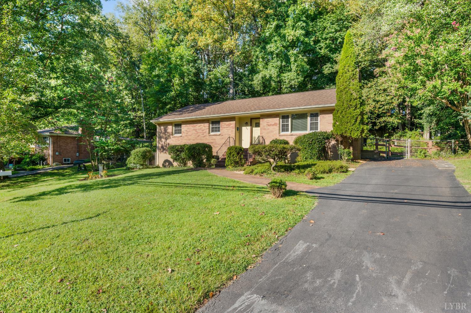 1927 Indian Hill Road