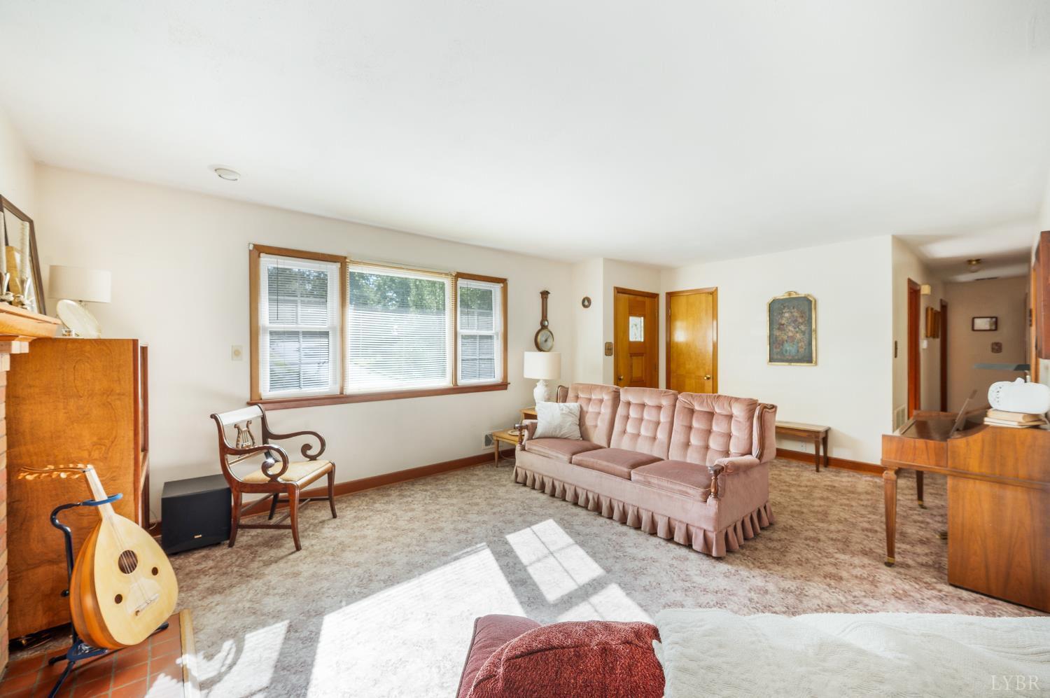 1927 Indian Hill Road
