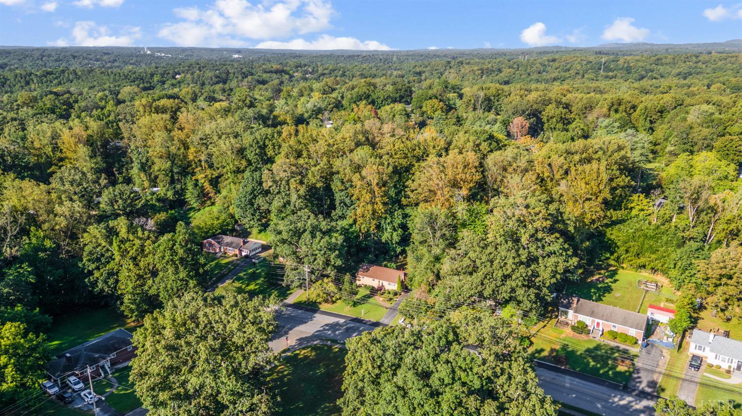 1927 Indian Hill Road