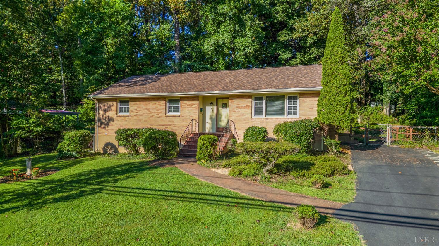 1927 Indian Hill Road