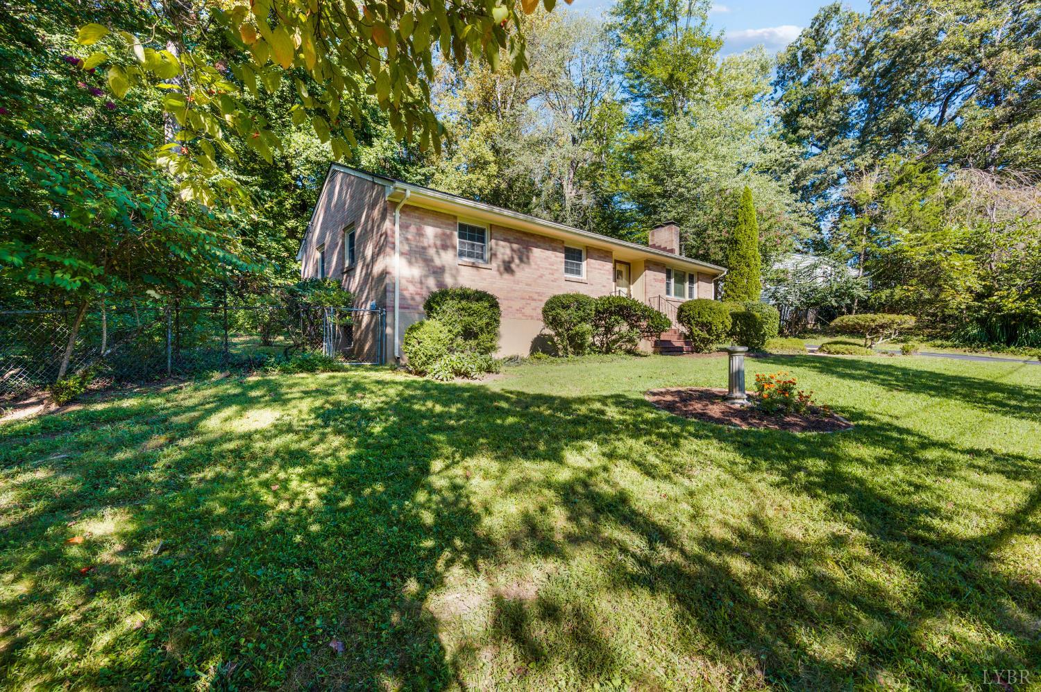 1927 Indian Hill Road