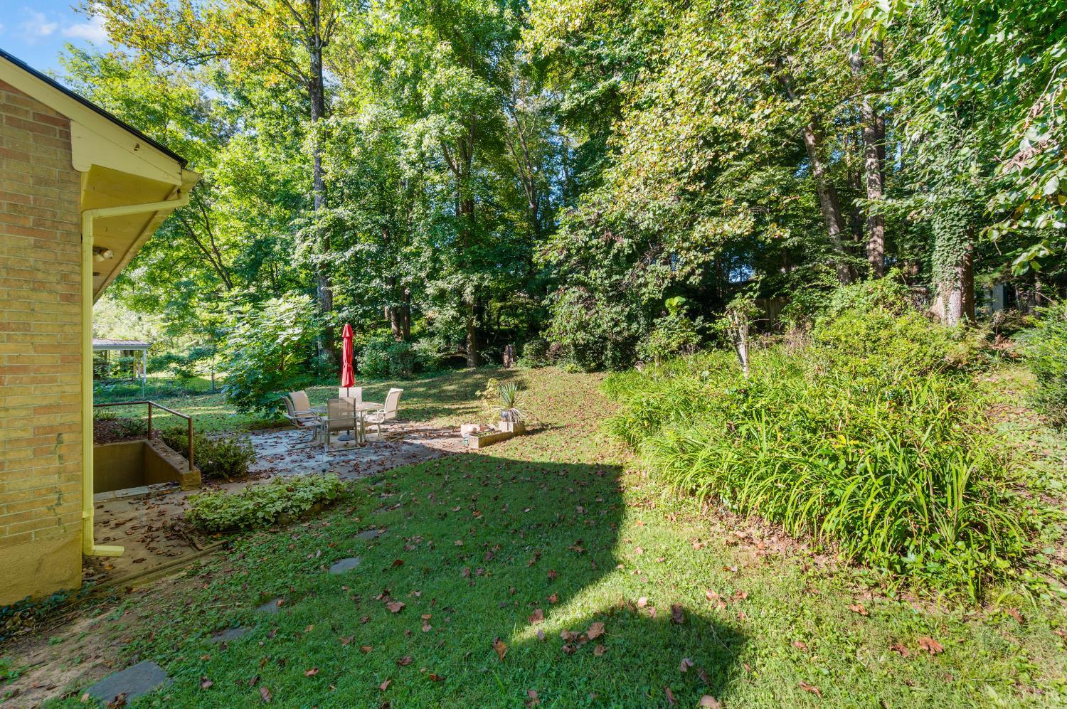 1927 Indian Hill Road