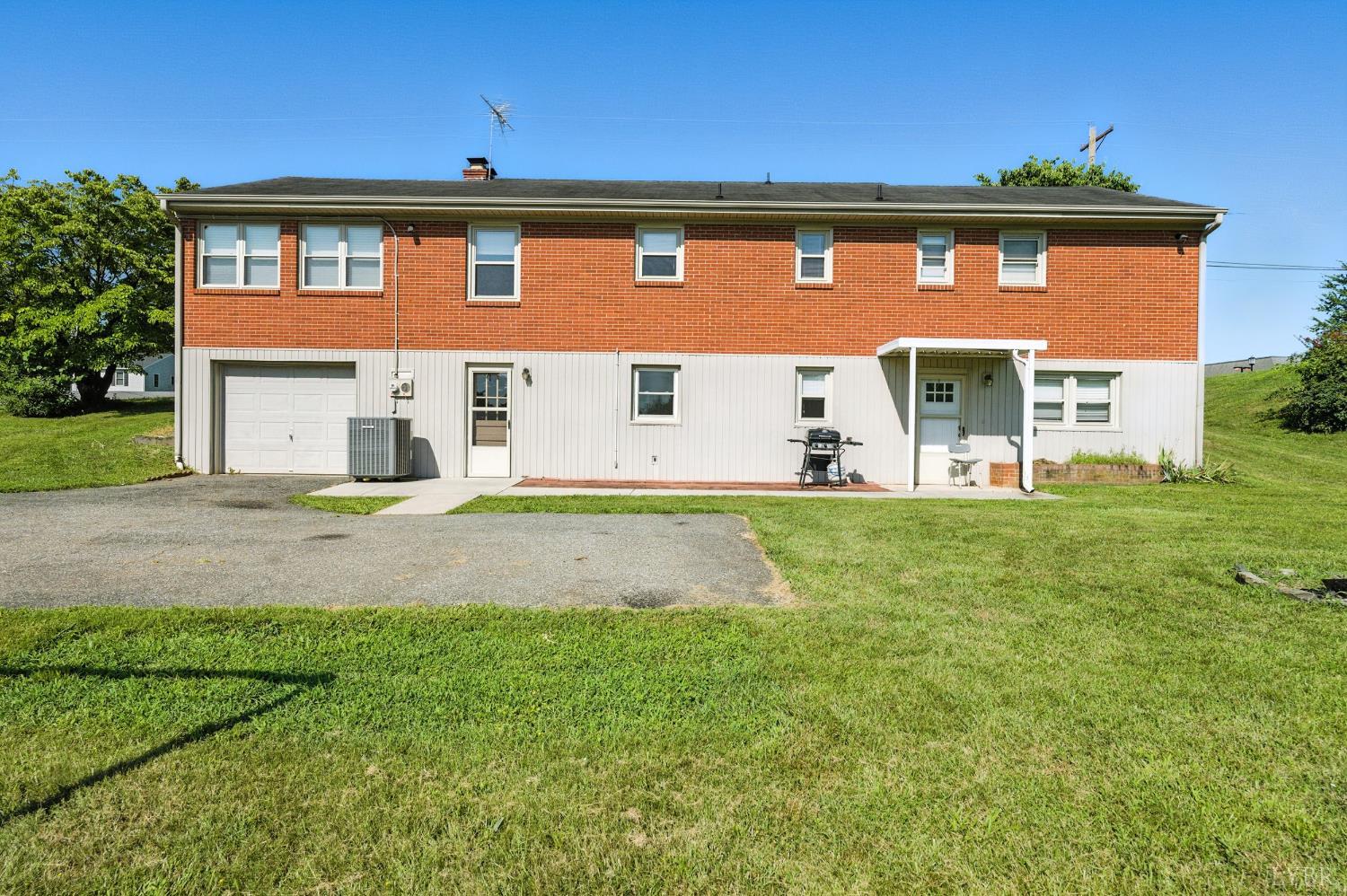 587 Leesville Road