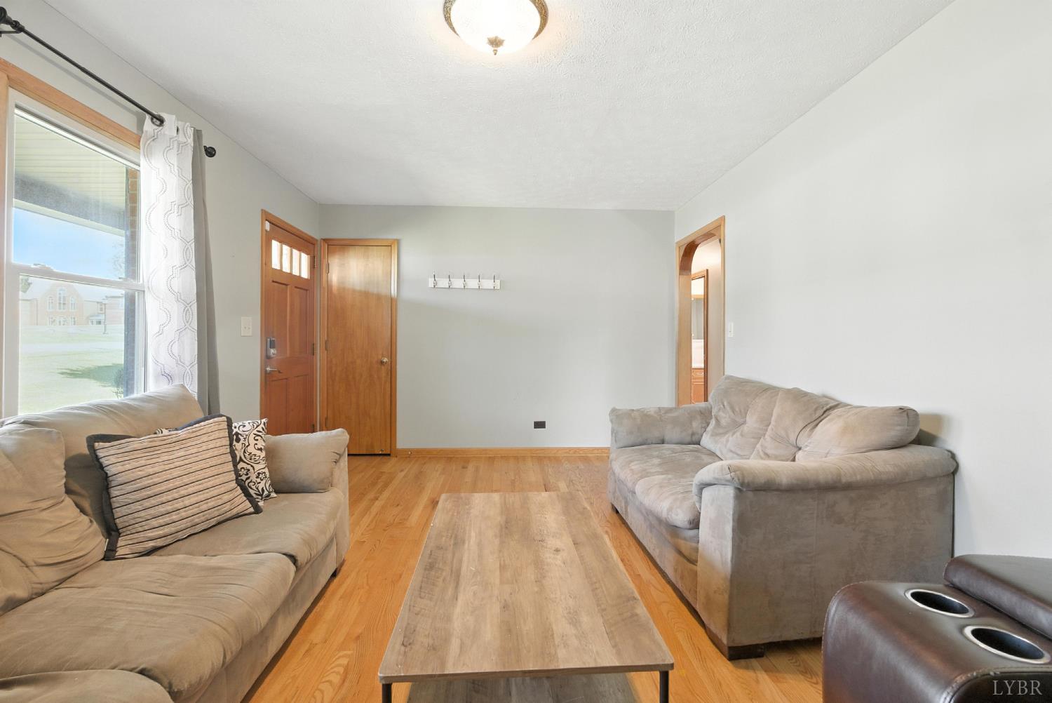 587 Leesville Road