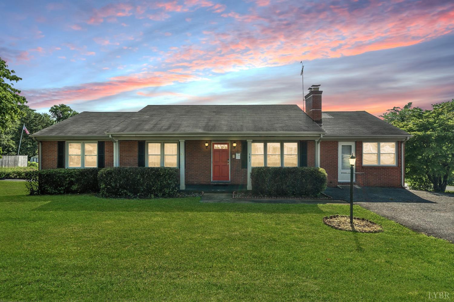 587 Leesville Road