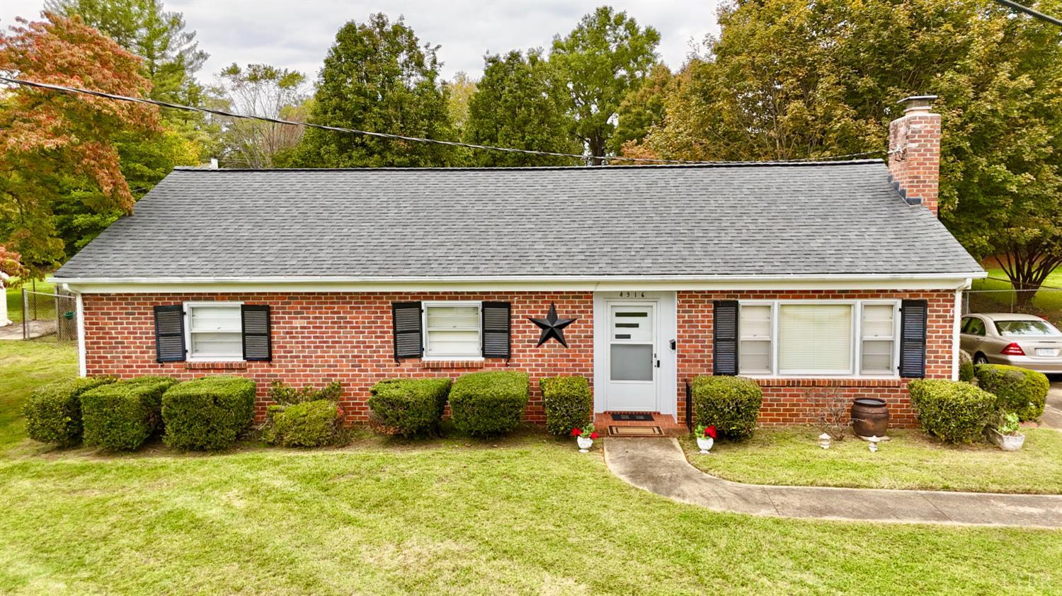 4316 Montgomery Road