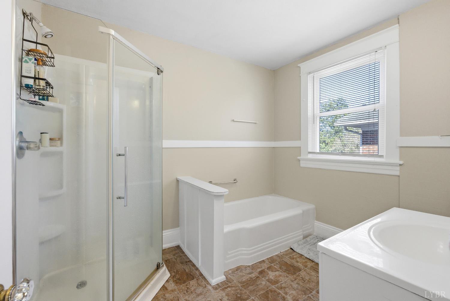 220 Langhorne Lane