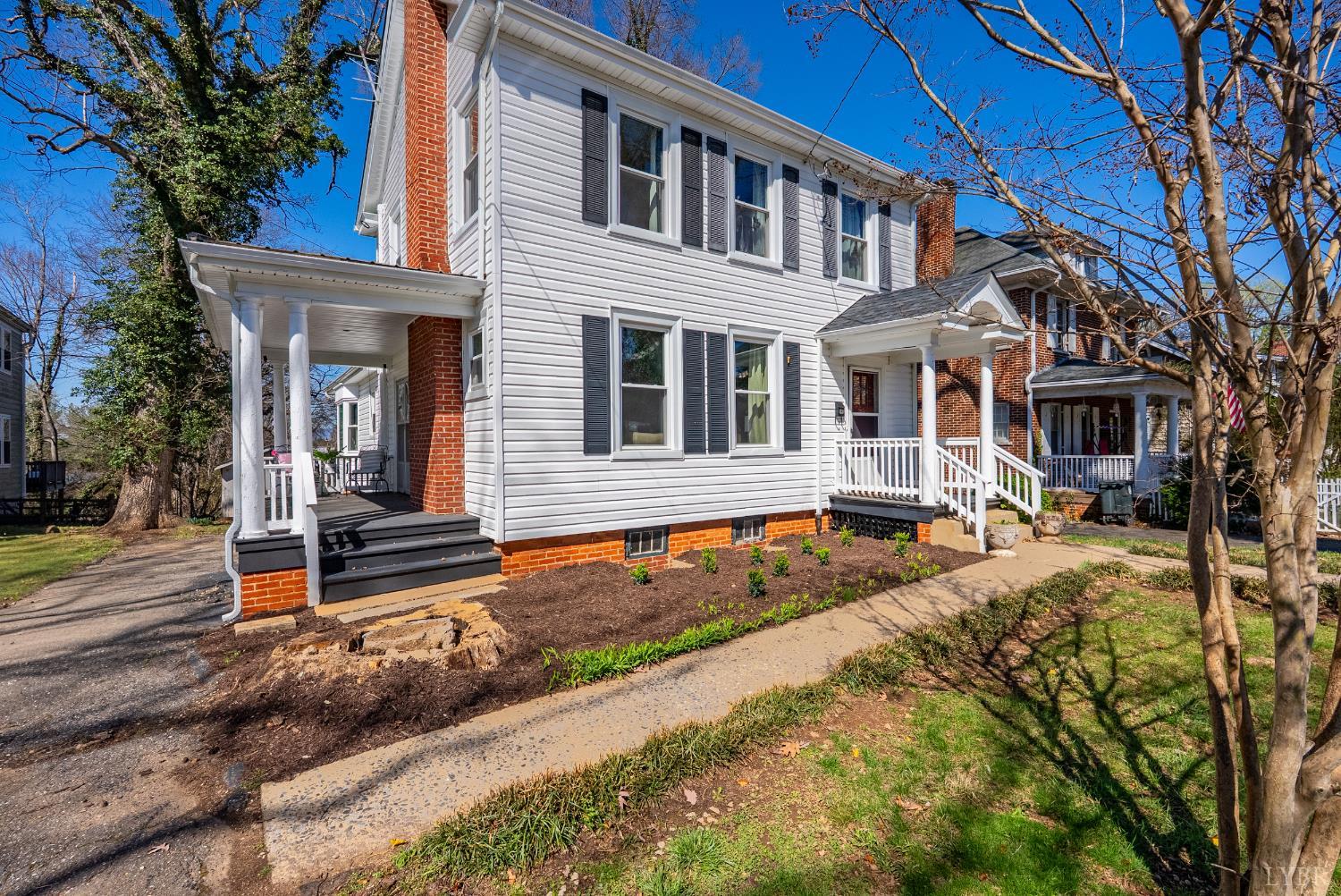 220 Langhorne Lane
