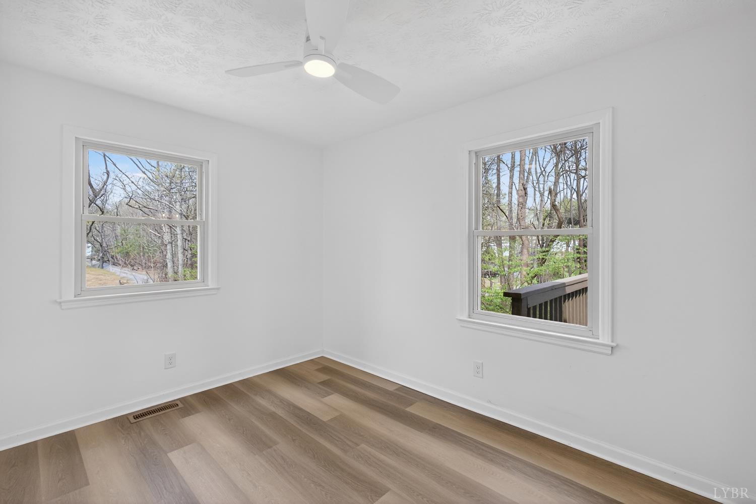 42 Knoll Woods Drive