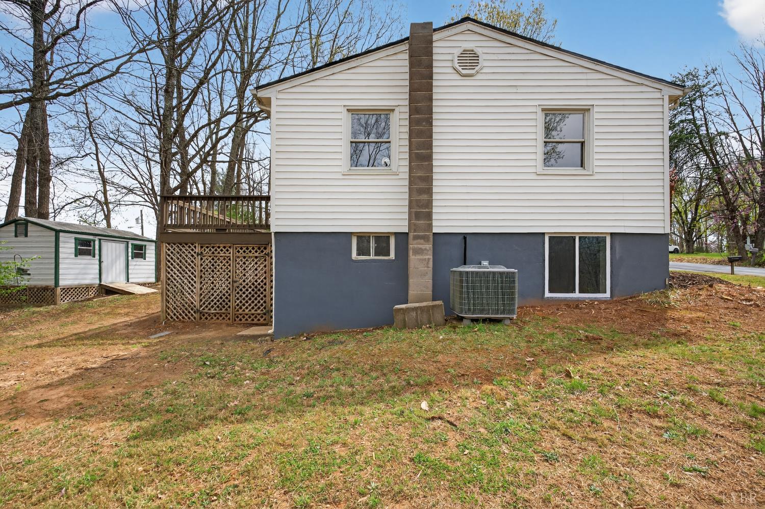 42 Knoll Woods Drive