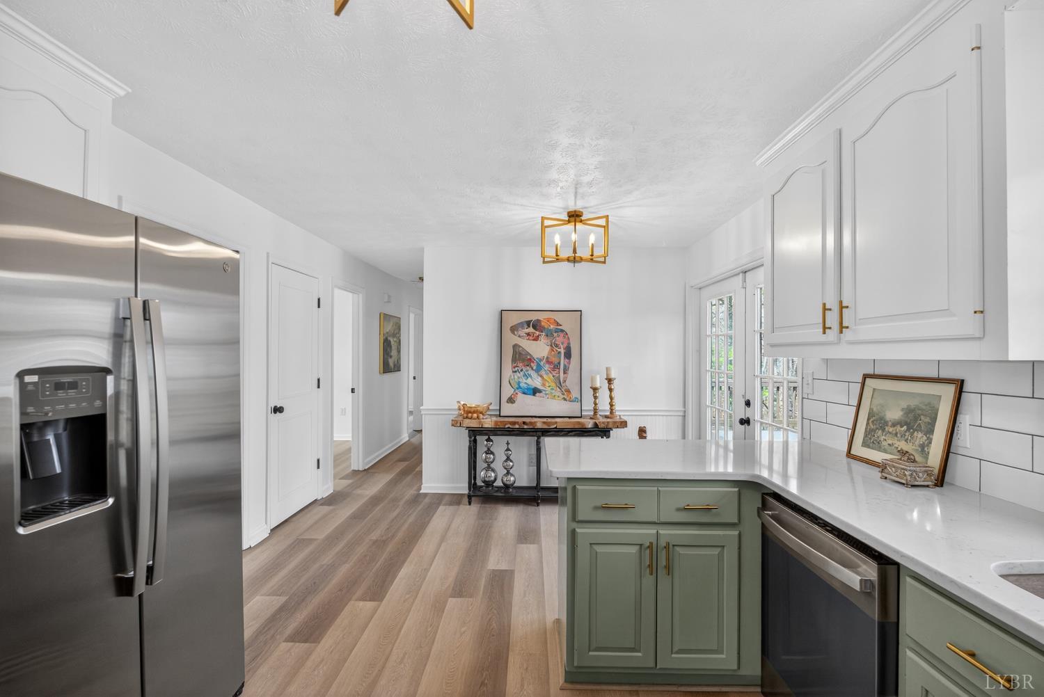 42 Knoll Woods Drive