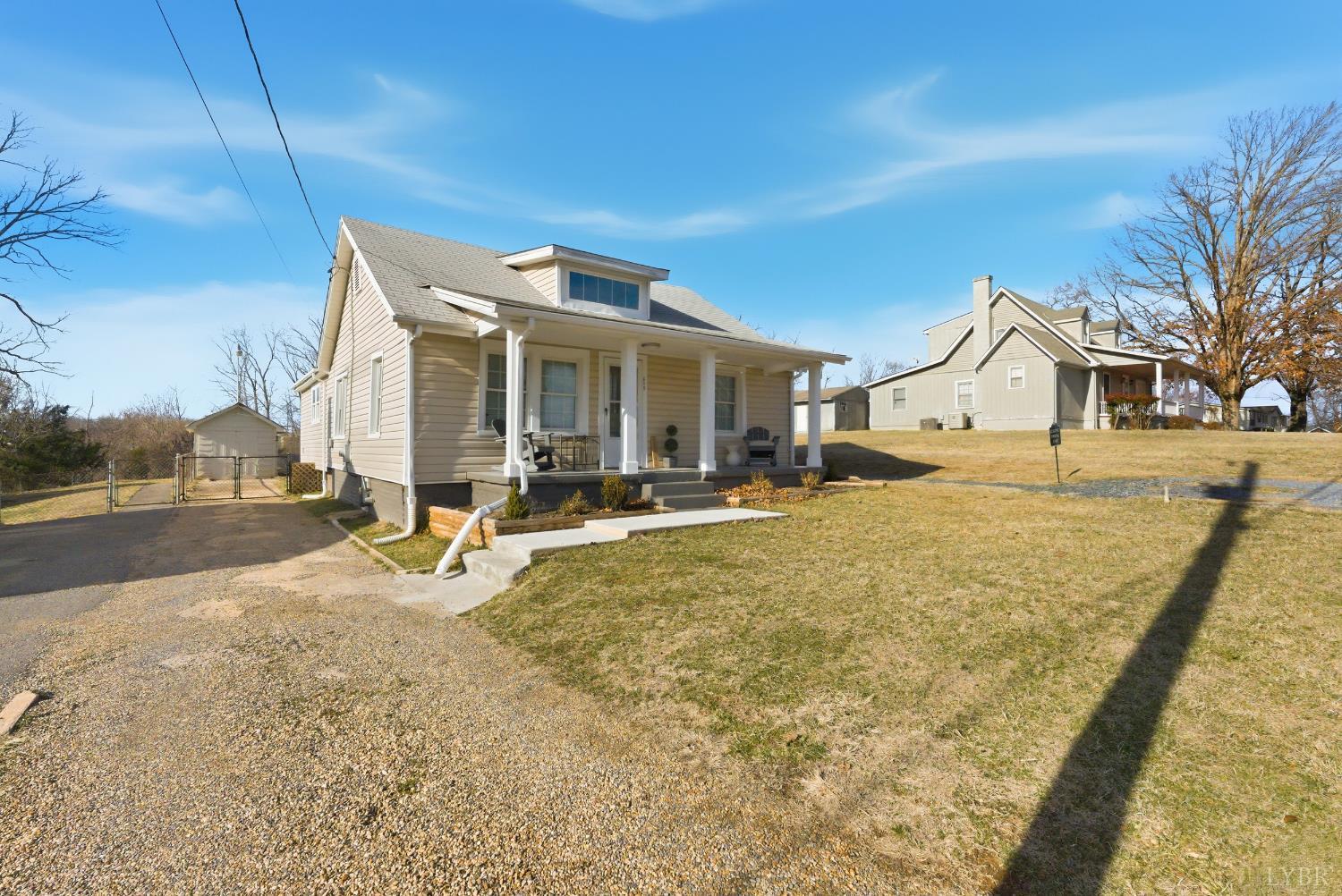 609 Pine Drive