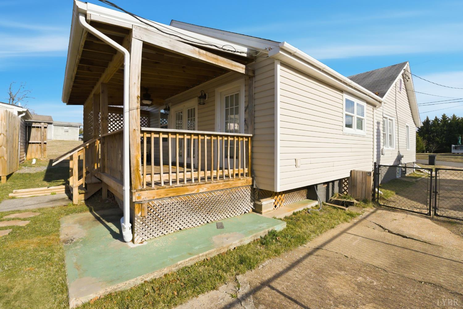 609 Pine Drive