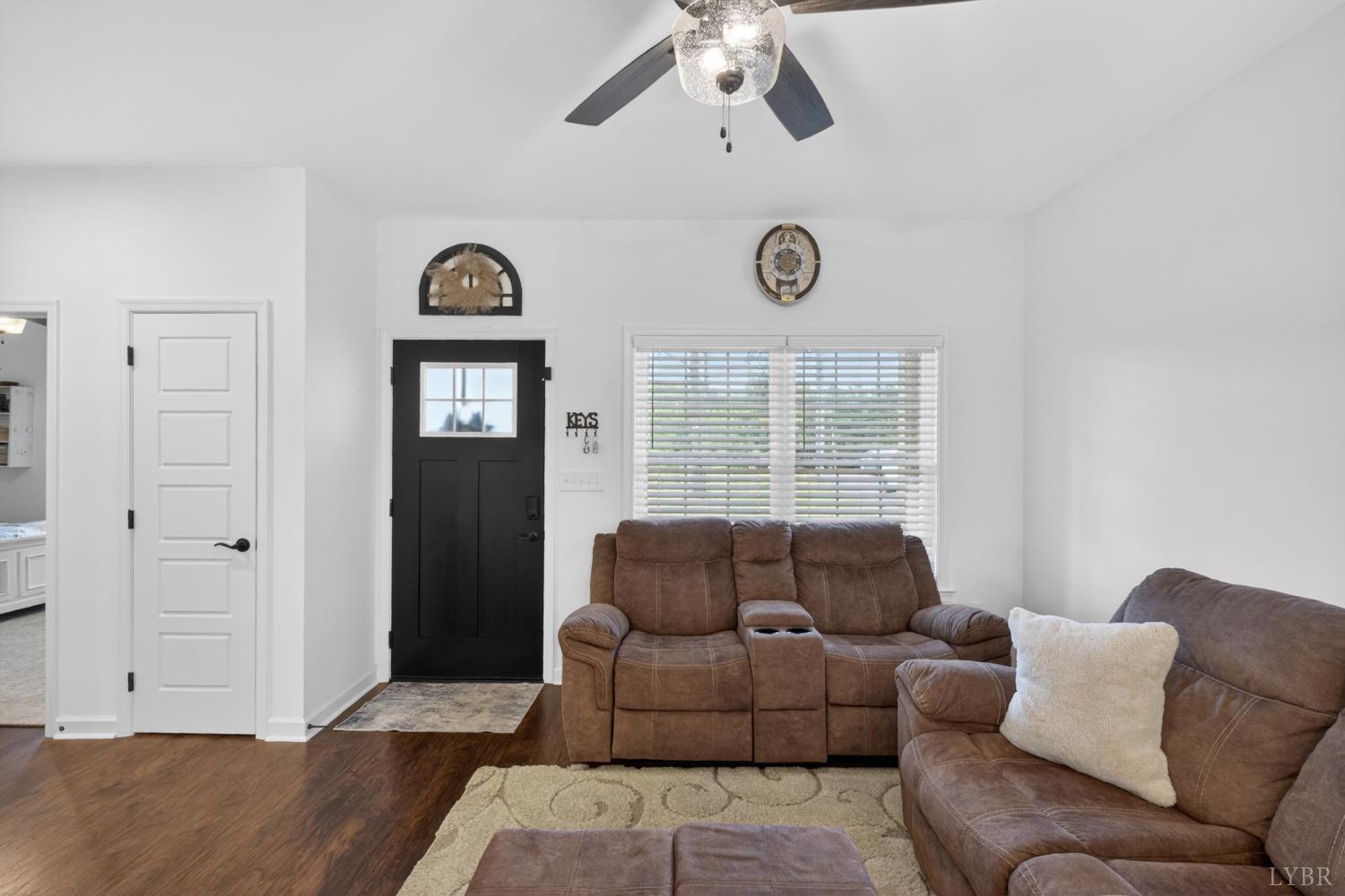 7793 Village Highway