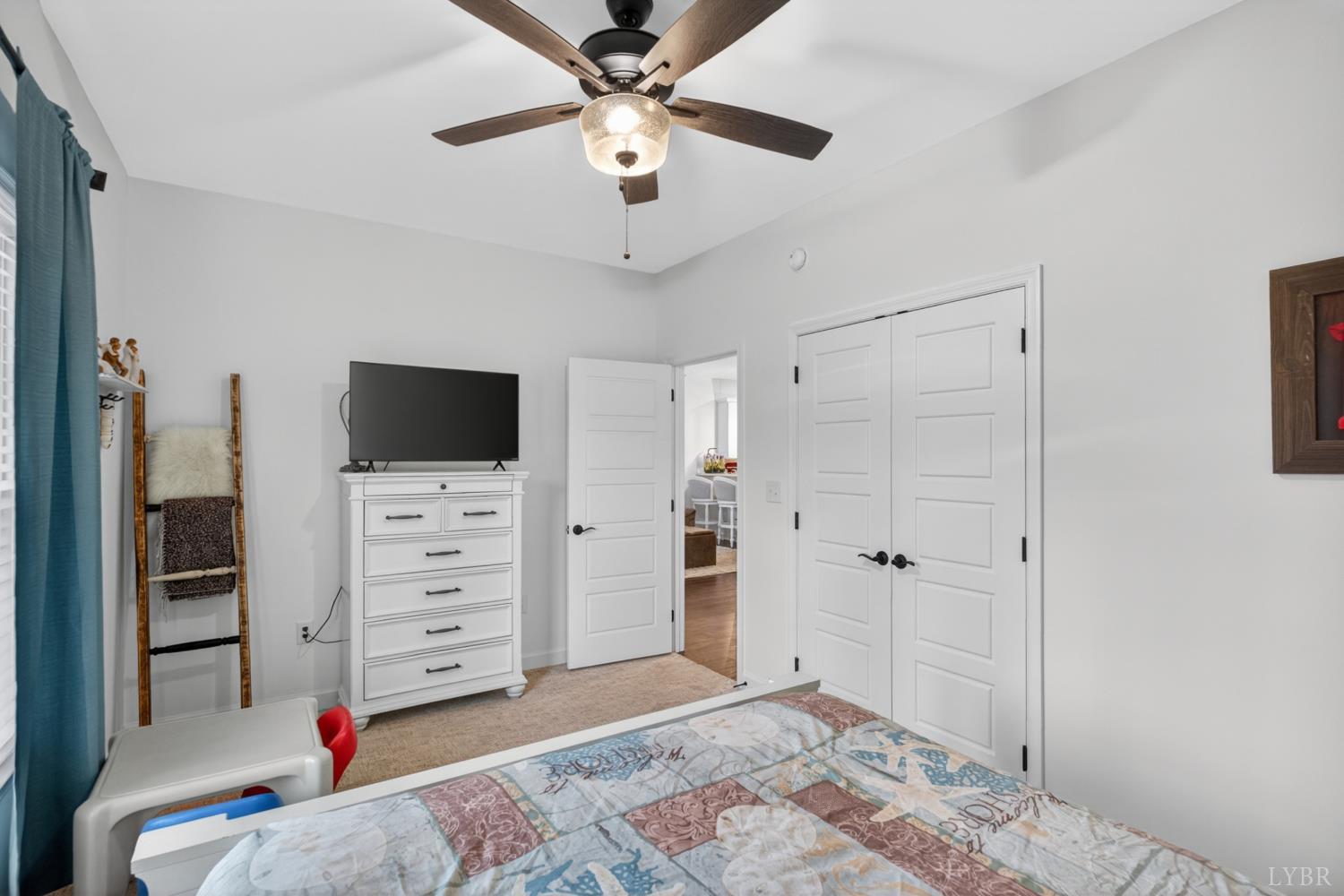 7793 Village Highway
