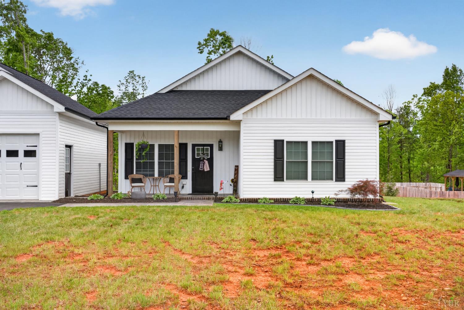 7793 Village Highway