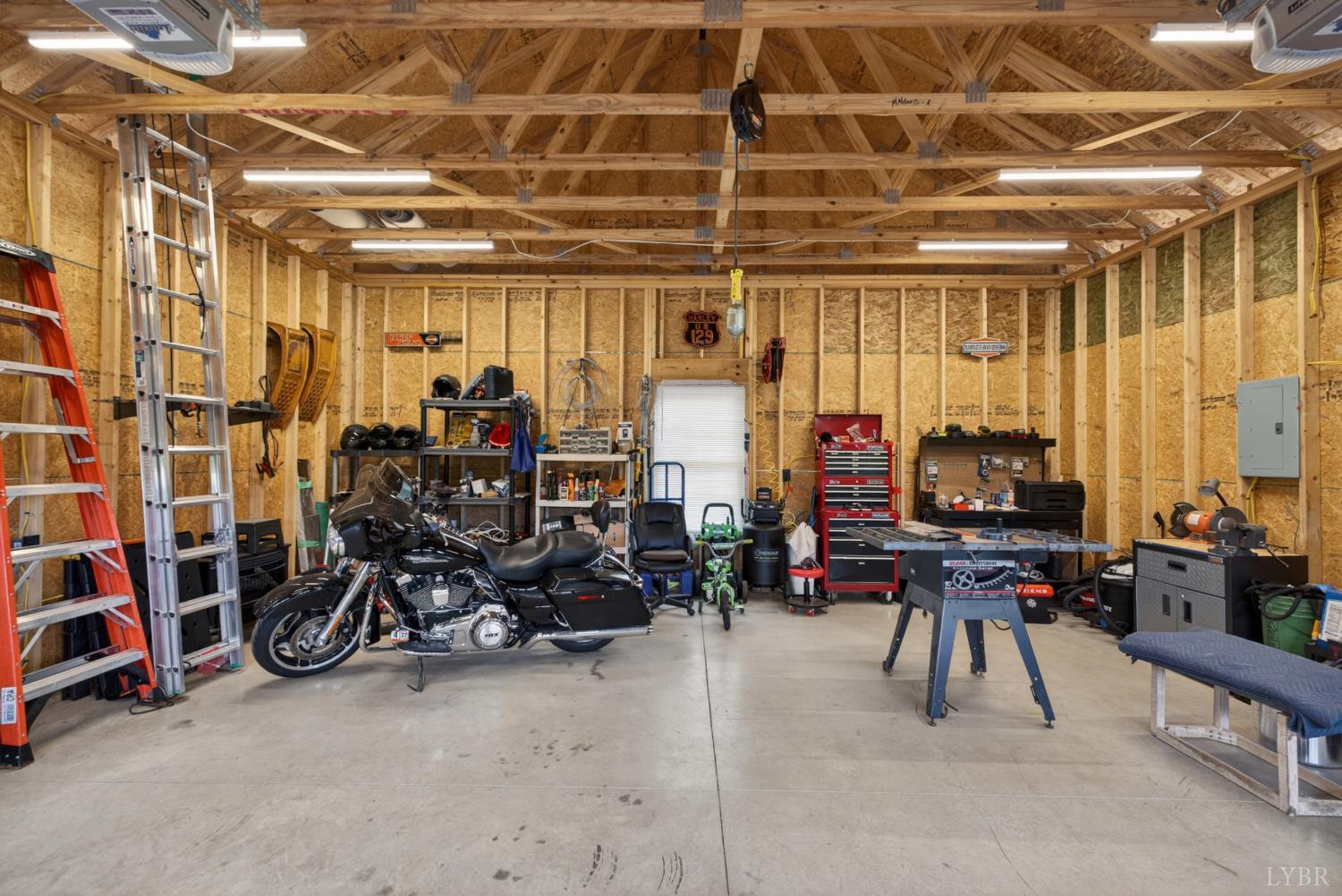 7793 Village Highway