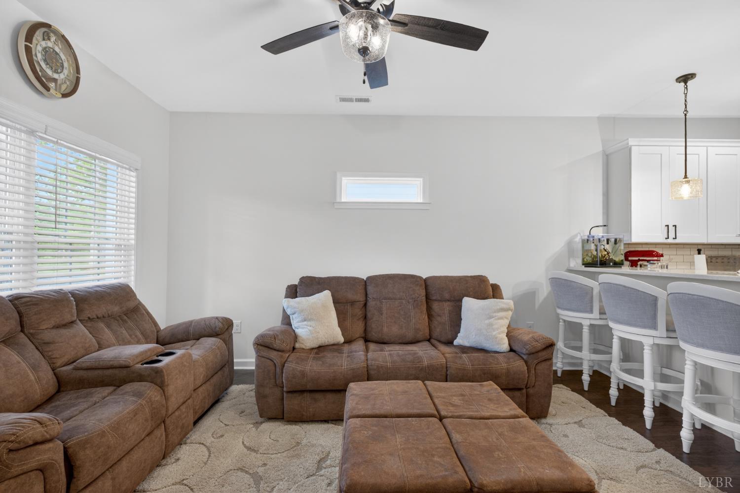 7793 Village Highway