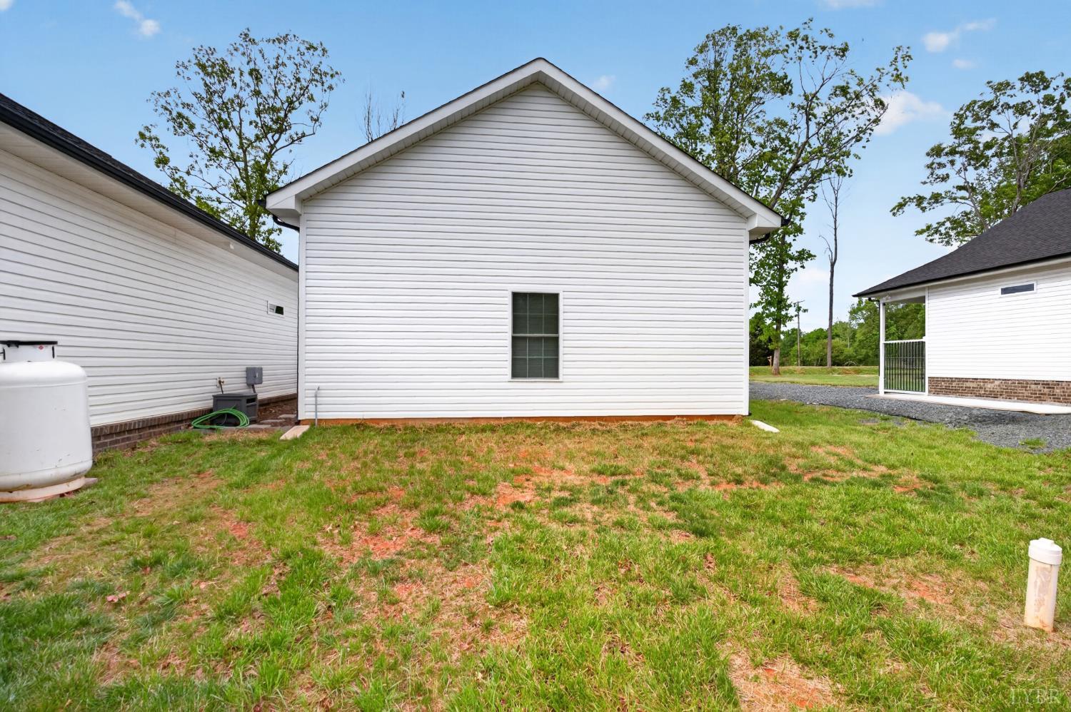 7793 Village Highway