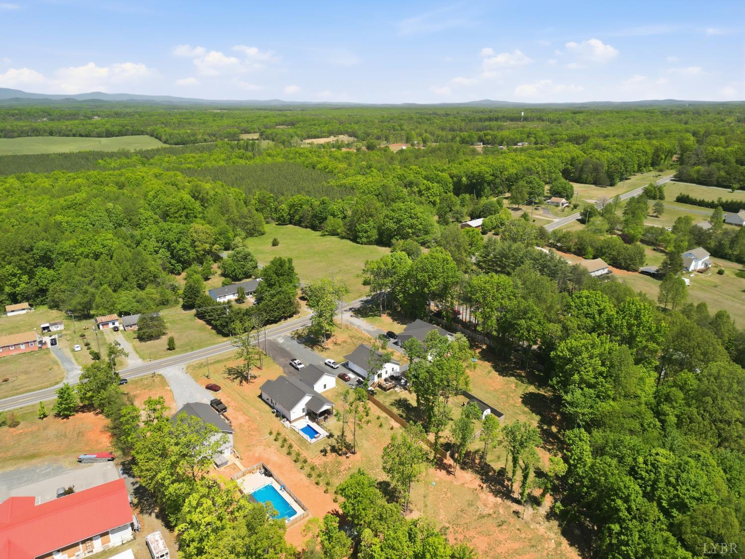 7793 Village Highway