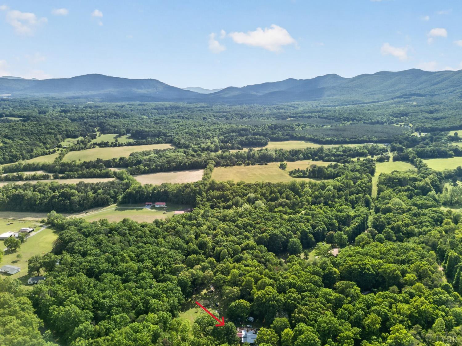 1086 Bugg Hollow Lane