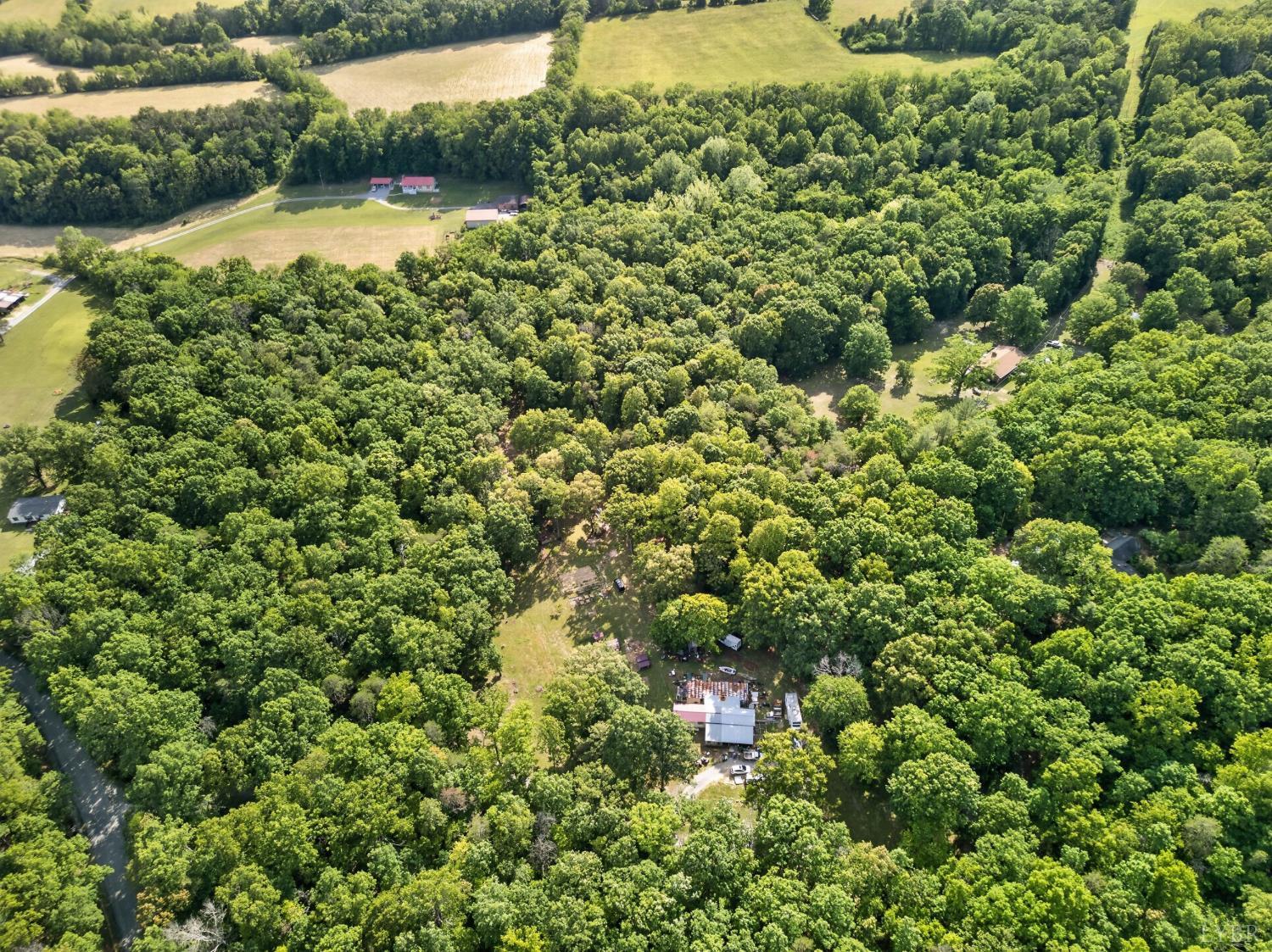 1086 Bugg Hollow Lane
