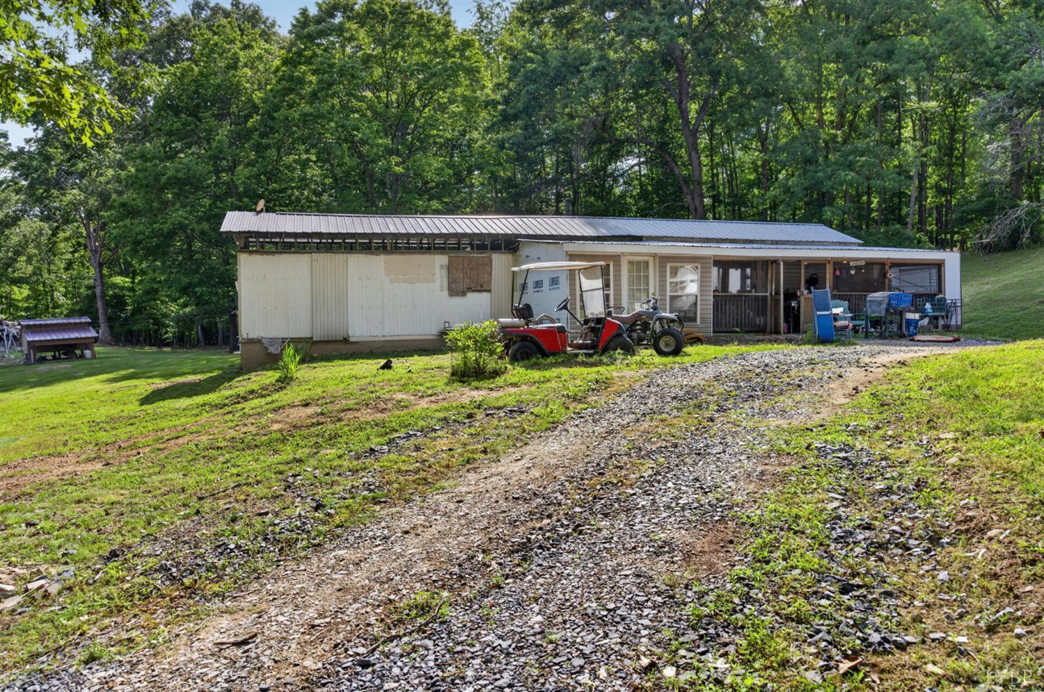 1086 Bugg Hollow Lane