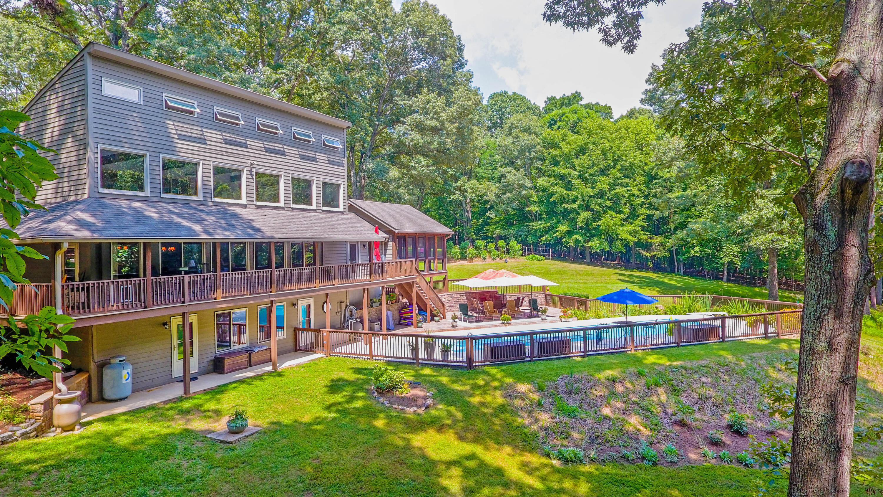 113 Melissa DR
