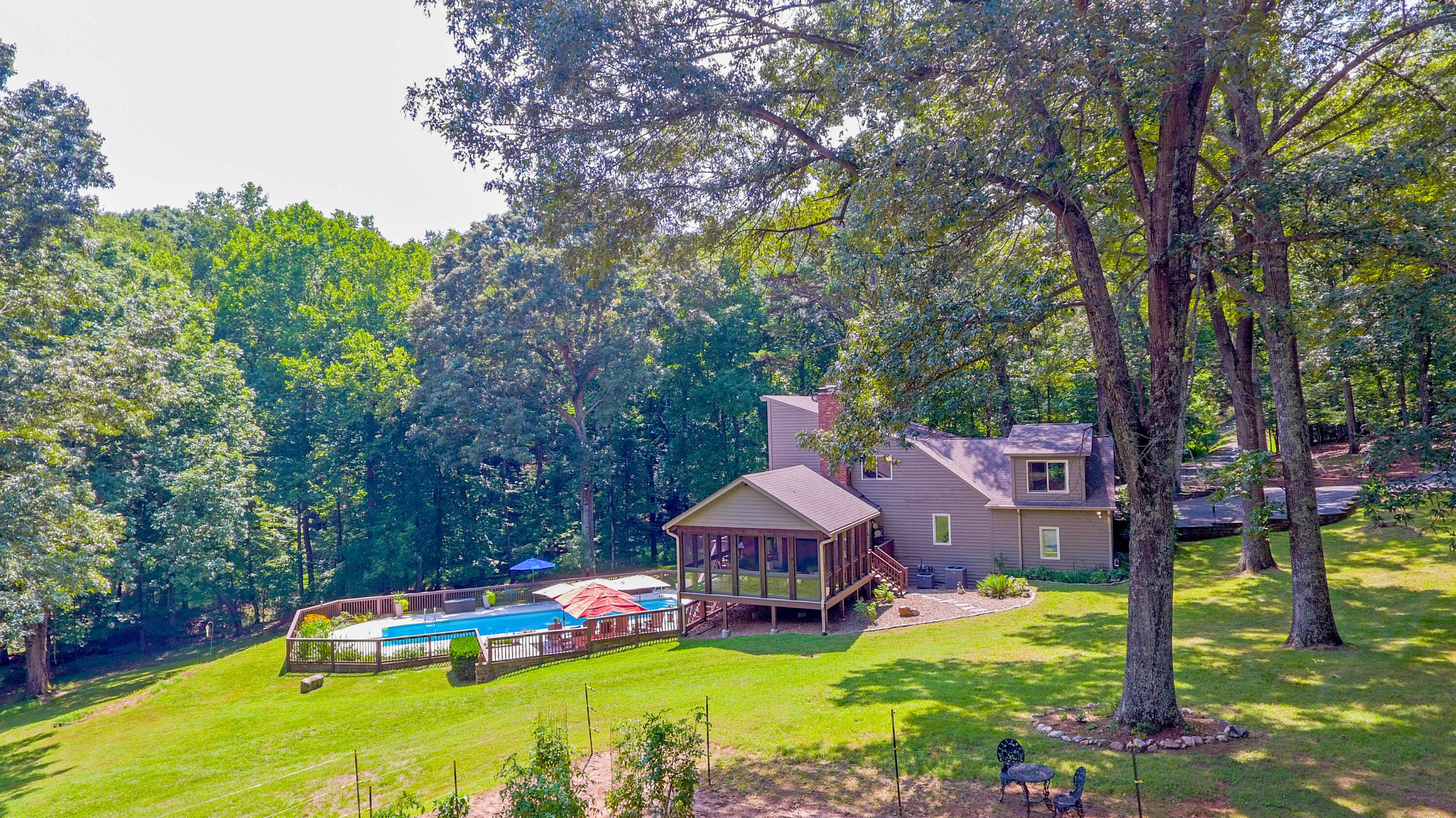 113 Melissa DR