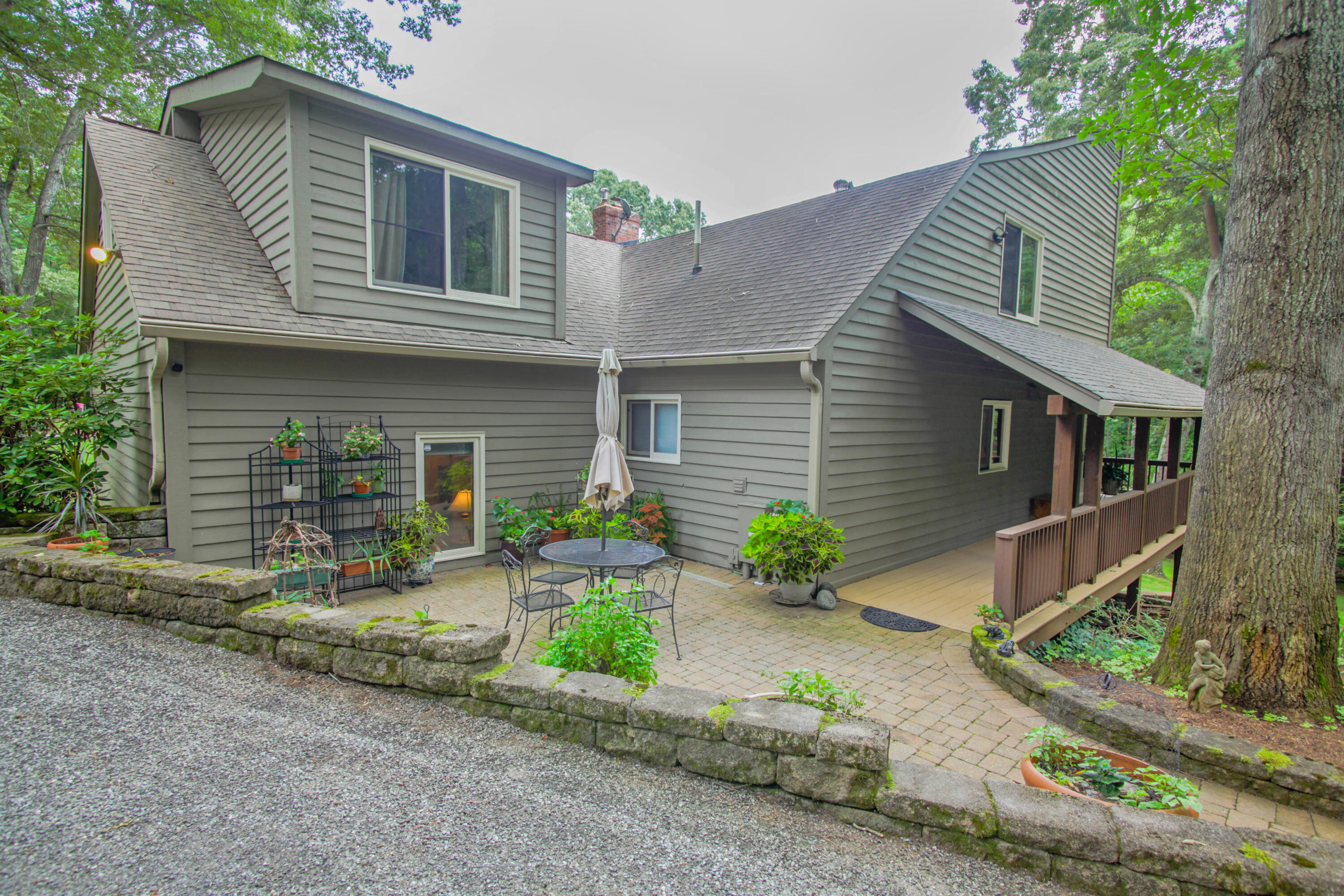113 Melissa DR