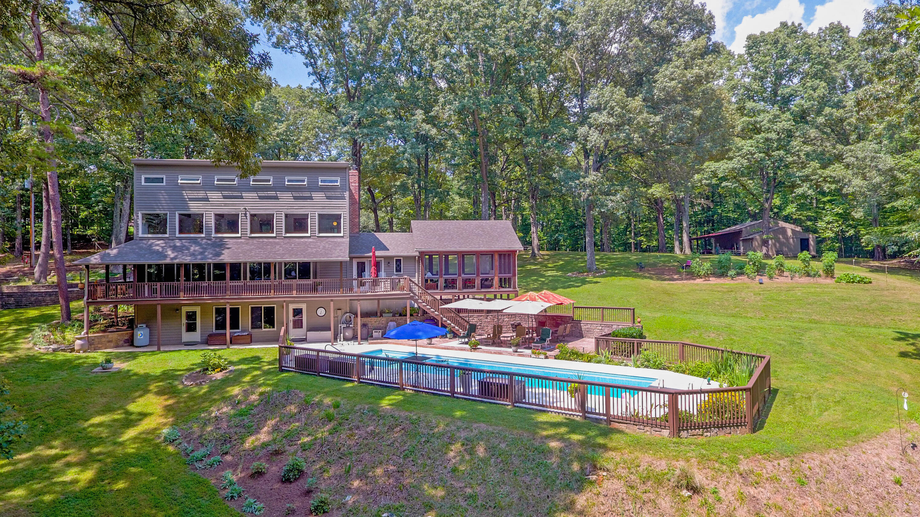 113 Melissa DR