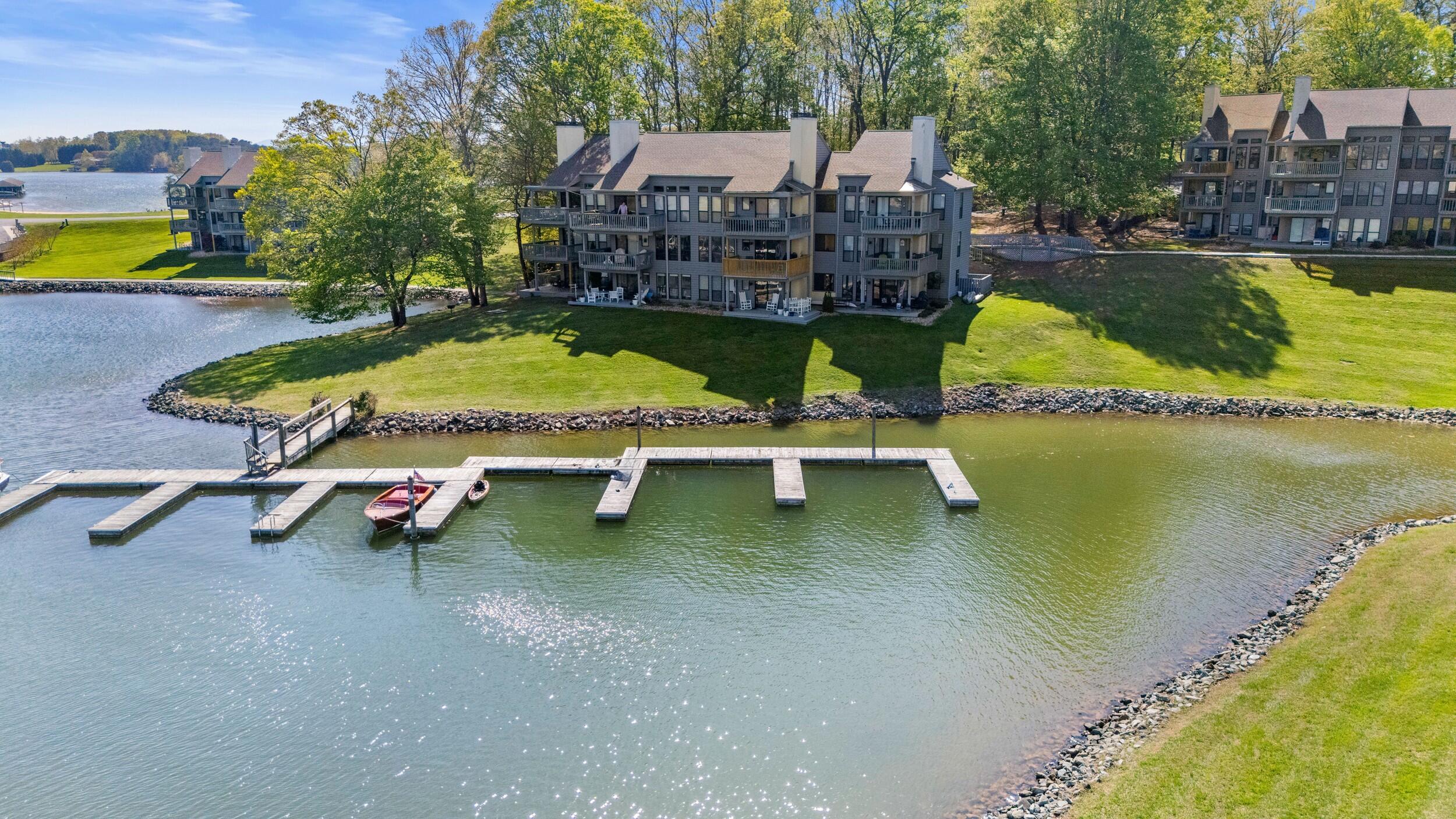 75 Dockside CIR Unit: 308
