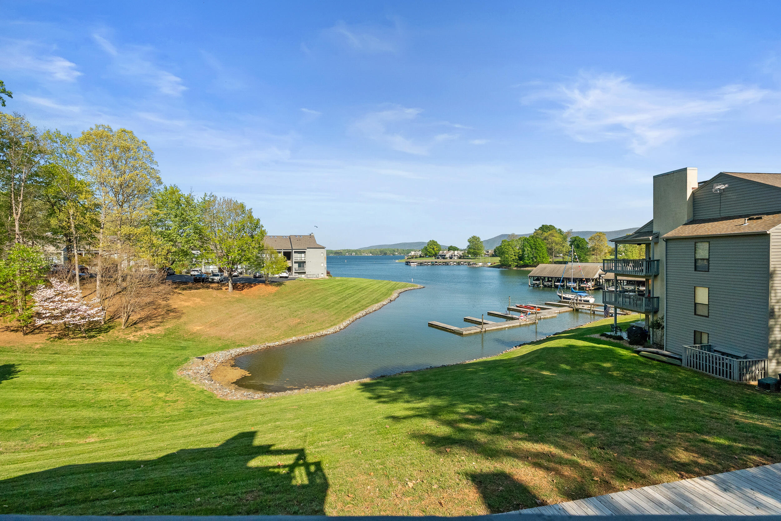 75 Dockside CIR Unit: 308