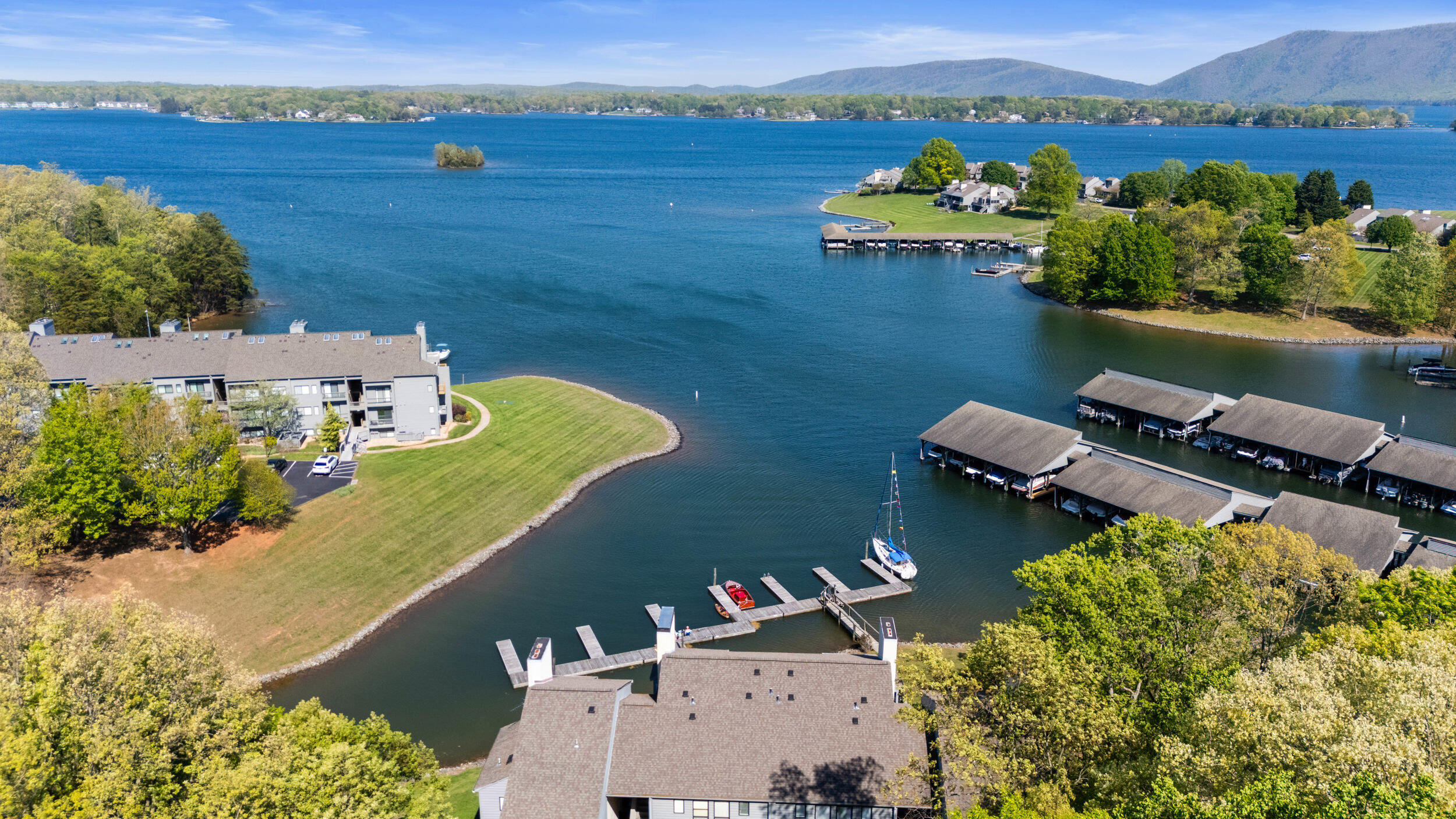 75 Dockside CIR Unit: 308