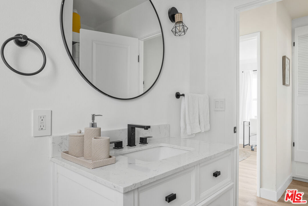 1401 Innes Pl Unit: B