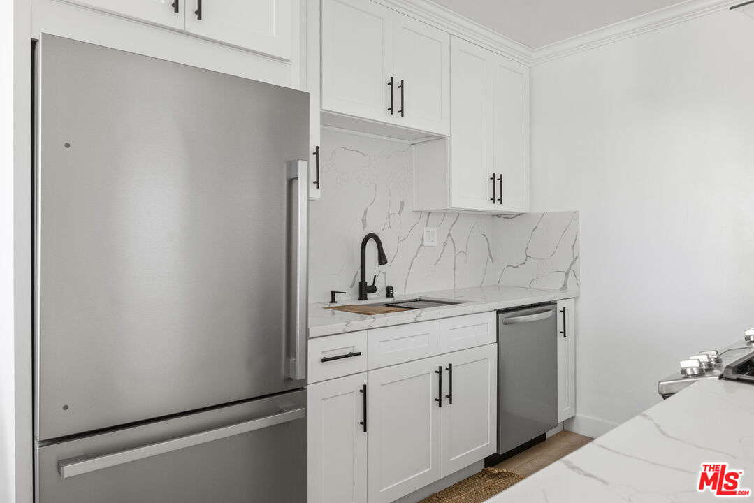 1401 Innes Pl Unit: B