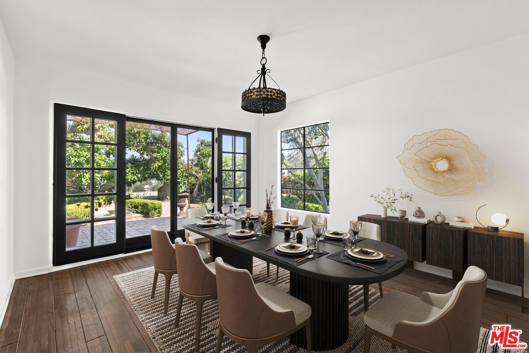 1118 Chautauqua Blvd