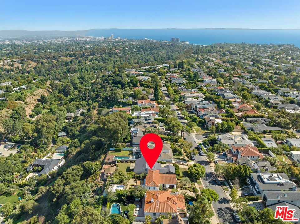 1118 Chautauqua Blvd