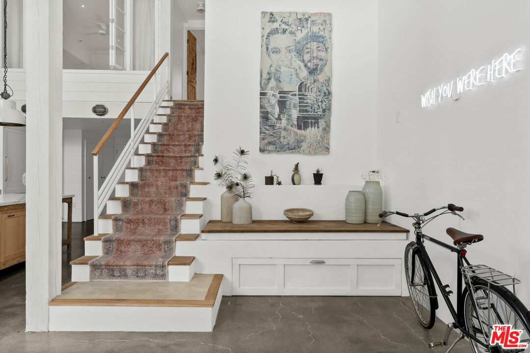 4215 Glencoe Ave Unit: 116