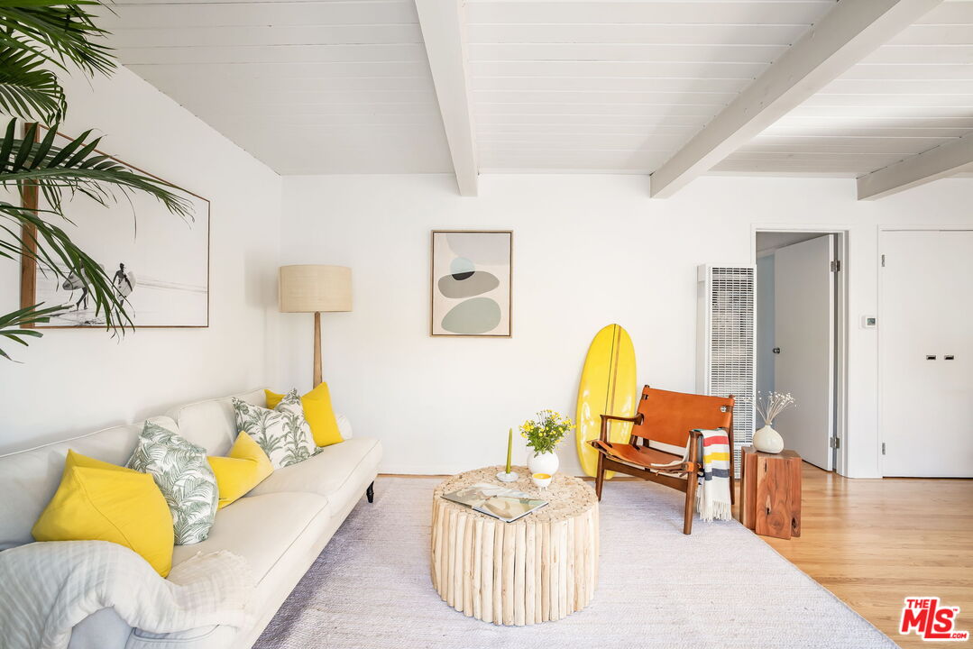 2625 6th St Unit: 5