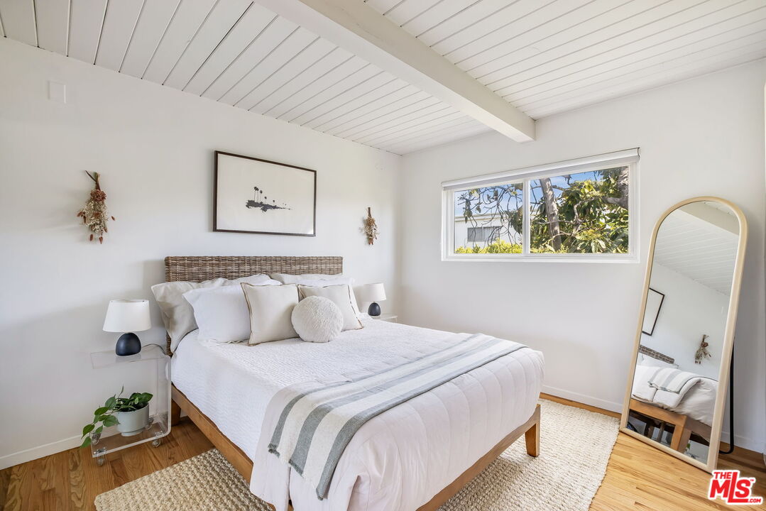 2625 6th St Unit: 5