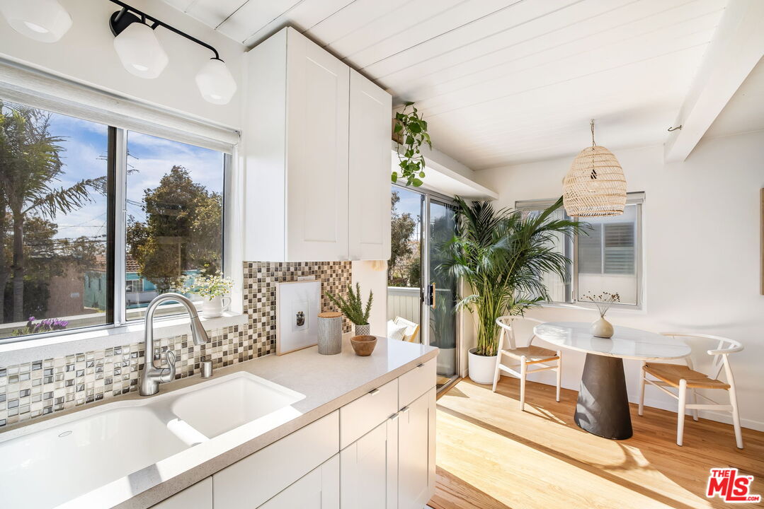 2625 6th St Unit: 5