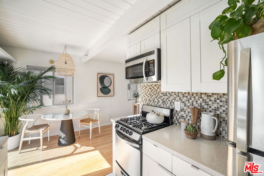 2625 6th St Unit: 5