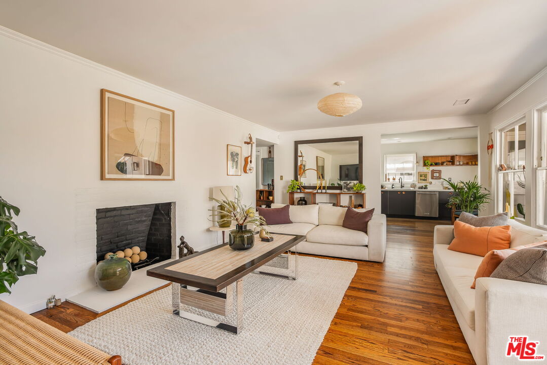 3339 Mclaughlin Ave