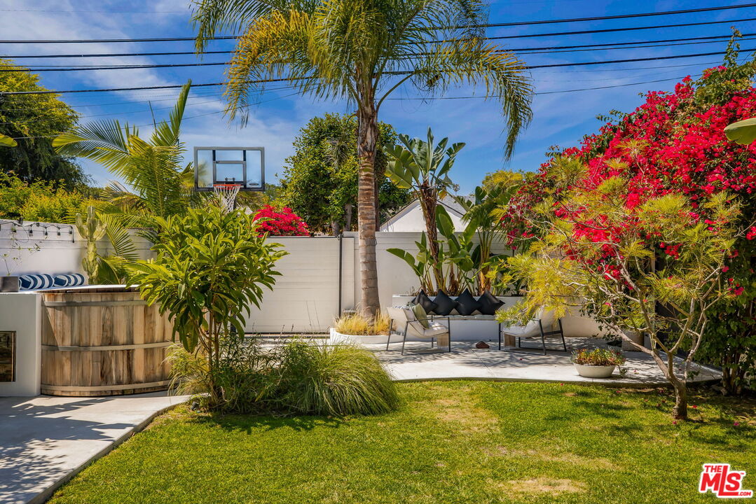3339 Mclaughlin Ave