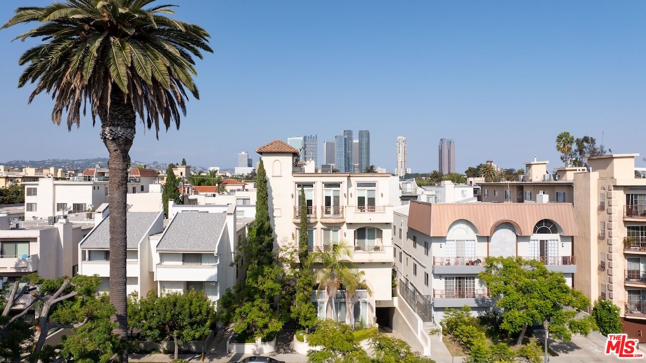 1920 Pelham Ave Unit: 101