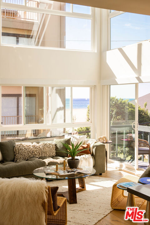 14 Reef St Unit: 1