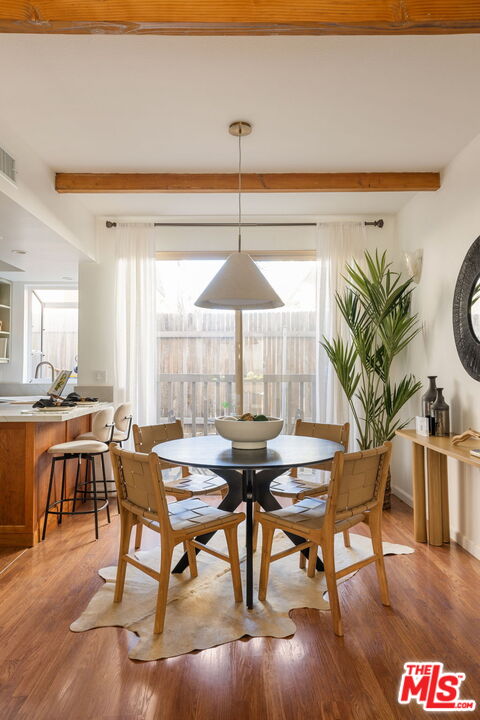 945 21st St Unit: 4