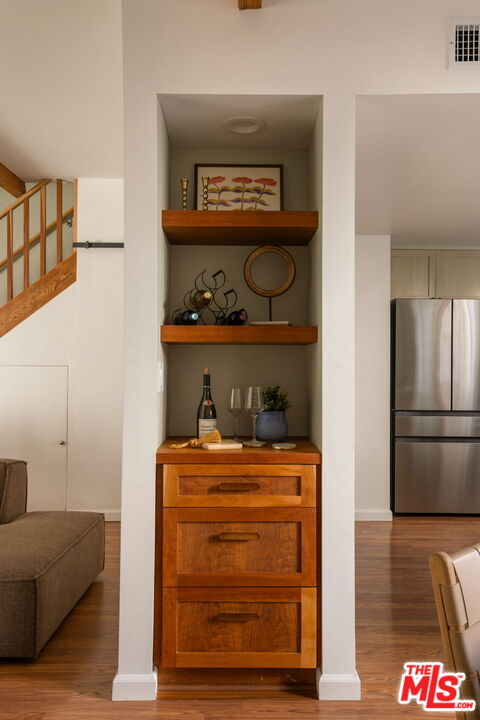 945 21st St Unit: 4