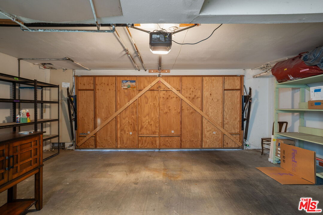 945 21st St Unit: 4